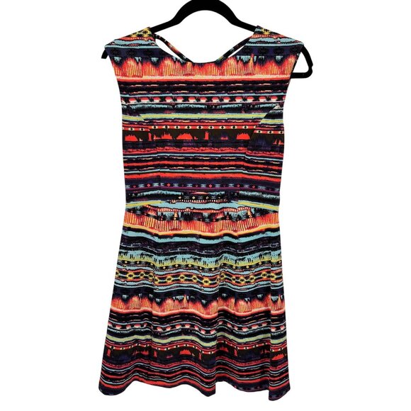 Title Nine Hillary‎ Sassy Athletic Dress Womens Small Multicolor Stripe Nylon - Picture 1 of 7